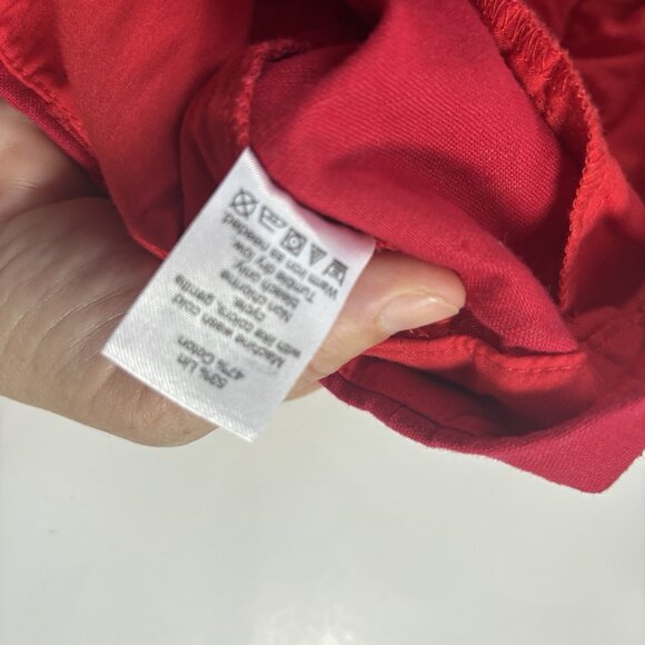 due to PoshM's policies cannot take down a listing within two months been bought - Picture 13 of 15